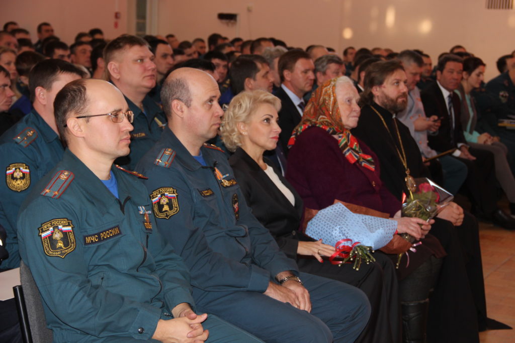 Западное управление. МЧС по Самарской области. Начальник ГУ МЧС России по Самарской области. Управление МЧС Самарской области. МЧС Самара официальный сайт.